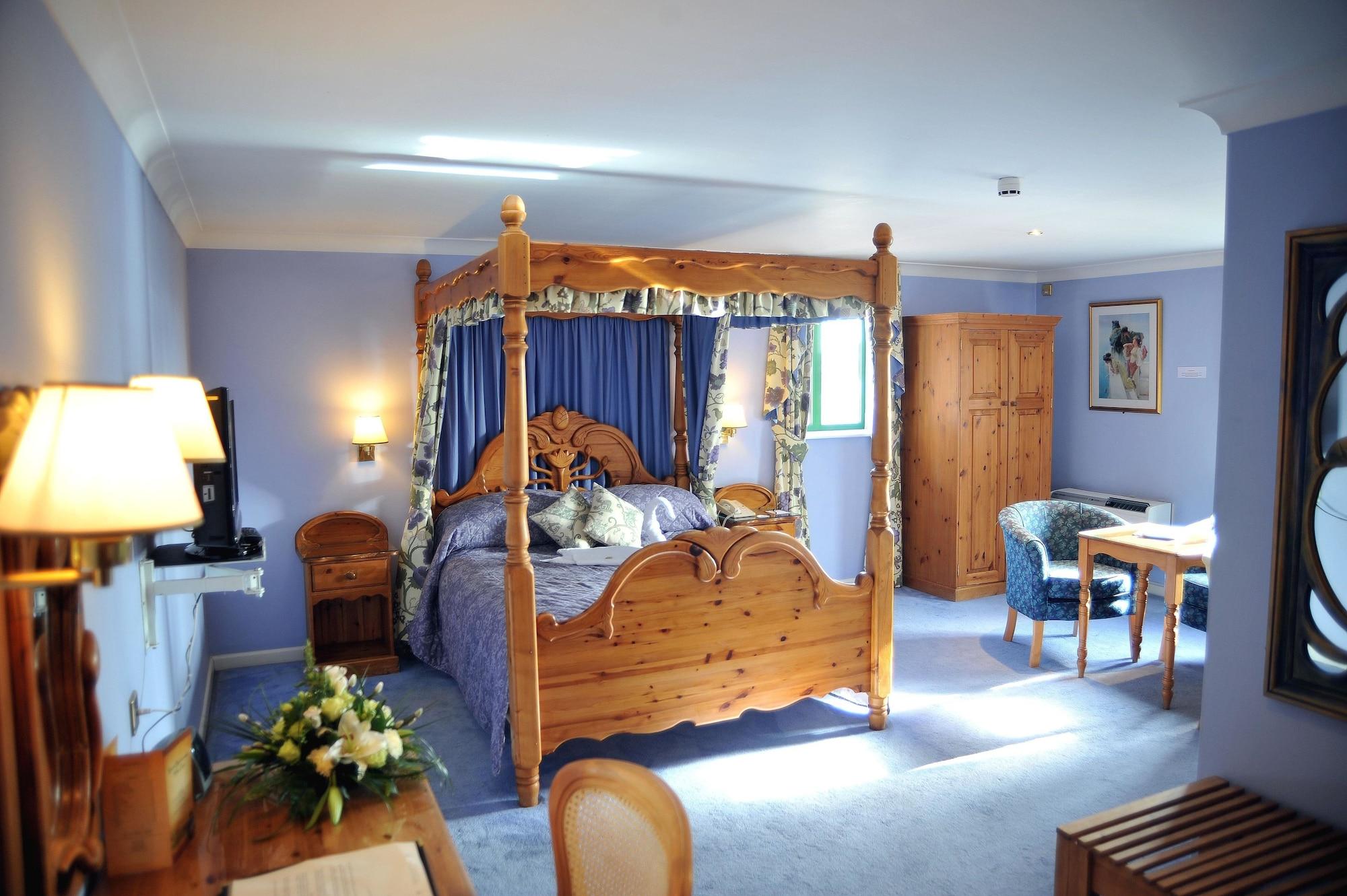 Best Western Plus Bentley Hotel, Leisure Club&Spa Thorpe on the Hill  Exterior foto